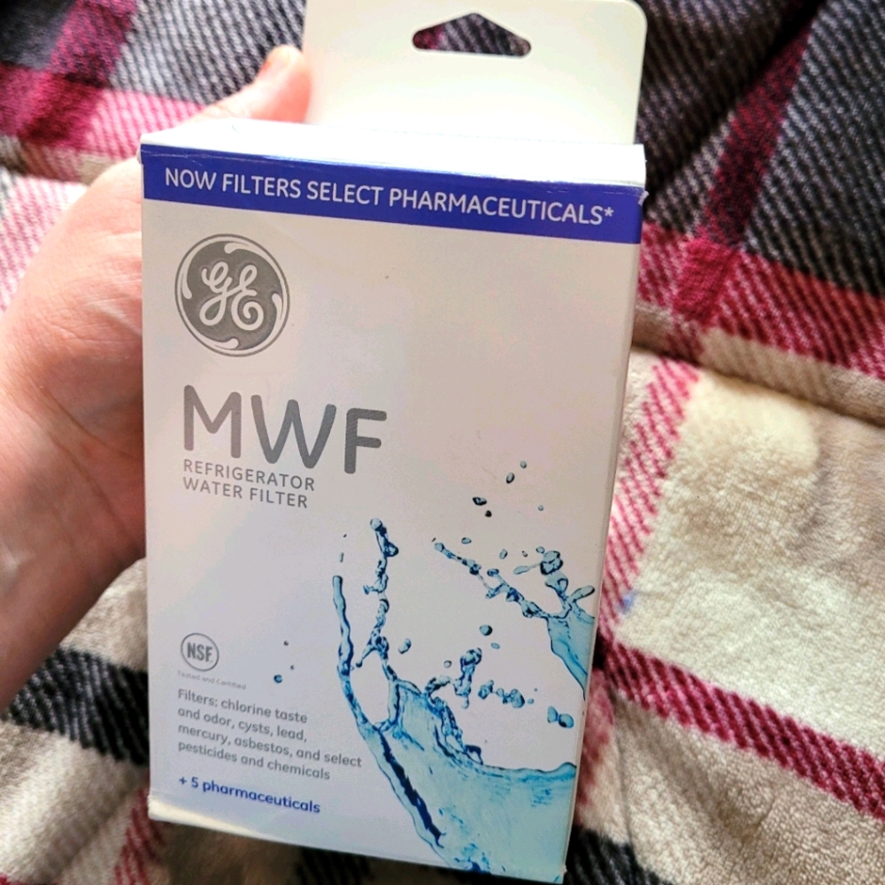 GE Appliances MWF Refrigerator Water Filter
